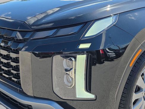 Used 2023 Hyundai Palisade SEL image 13