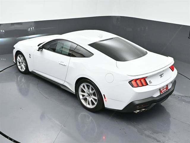 Used 2025 Ford Mustang GT Premium RWD image 38