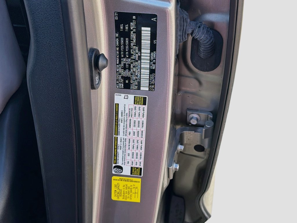 Used 2021 Lexus RX 450h AWD w/ Premium Package image 34