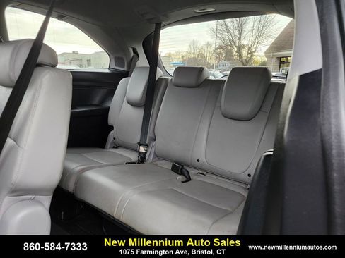 Used 2019 Honda Odyssey Elite image 19