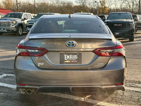 Used 2021 Toyota Camry XSE w/ Cold Weather Package image 5