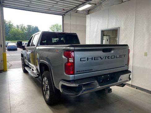 Used 2024 Chevrolet Silverado 3500 LT w/ All Star Edition AWD/4WD image 3