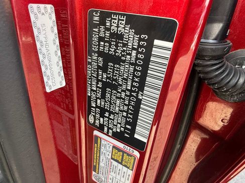 Used 2019 Kia Sorento EX image 36