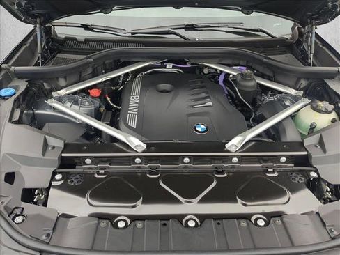 New 2026 BMW X5 xDrive40i w/ M Sport Package image 17