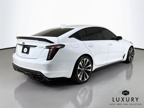 Used 2025 Cadillac CT5 V Blackwing w/ Carbon Fiber 2 Package RWD image 6