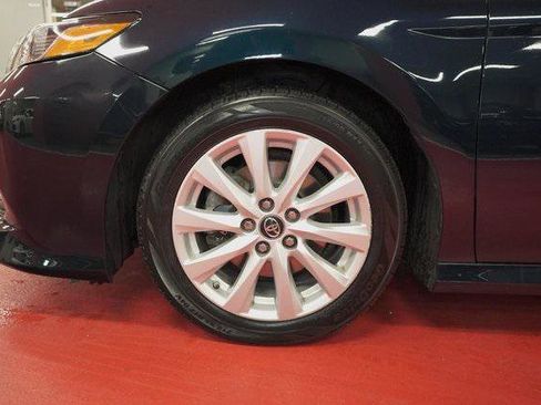 Certified 2018 Toyota Camry LE w/ Convenience Package FWD image 34