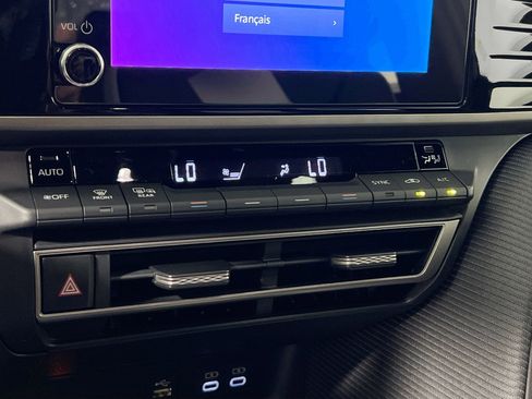New 2026 Toyota Camry SE FWD image 27