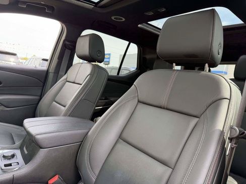Certified 2023 Chevrolet Traverse RS AWD/4WD image 10