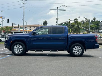 Used 2022 Nissan Frontier SV w/ Technology Package