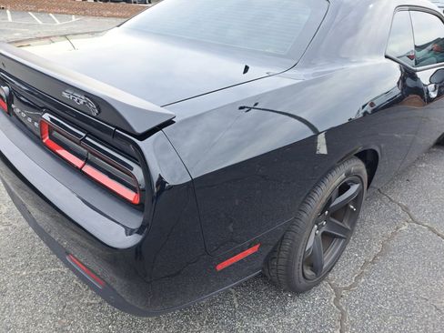 Used 2017 Dodge Challenger SRT Hellcat image 23