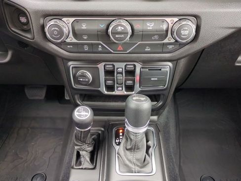 New 2026 Jeep Wrangler Unlimited Sport AWD/4WD image 19