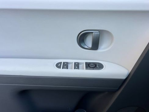 Certified 2026 Hyundai Ioniq 5 SEL RWD image 13