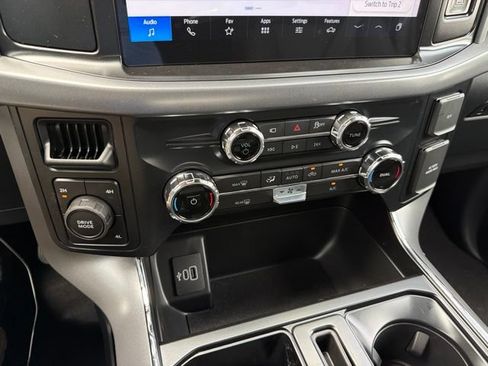 New 2026 Ford F150 XLT w/ XLT Black Appearance Package AWD/4WD image 18