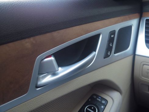 Used 2015 Hyundai Genesis 3.8 w/ Option Group 04 image 13