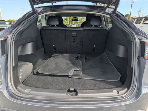 Used 2021 Tesla Model Y 2WD image 15
