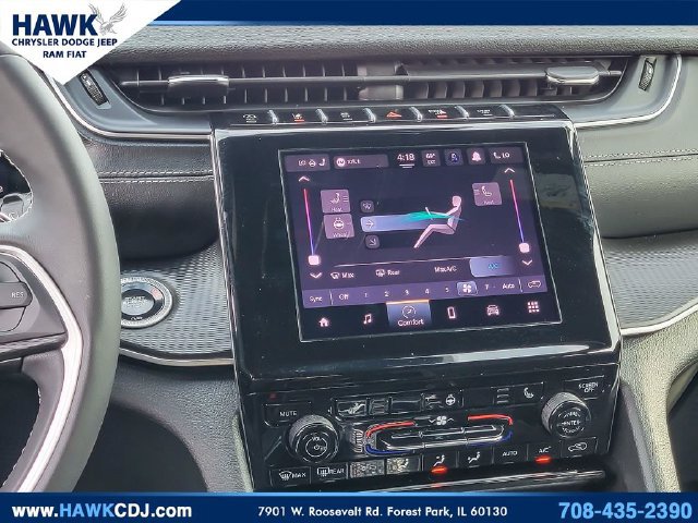 Certified 2025 Jeep Grand Cherokee Laredo X w/ Luxury Tech Group I AWD/4WD image 21