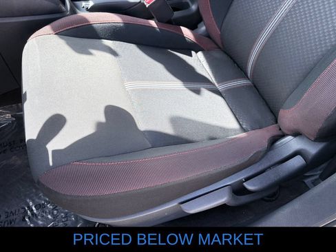 Used 2024 Nissan Versa SR FWD image 10