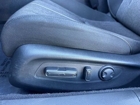 Used 2023 Honda Accord Sport image 15