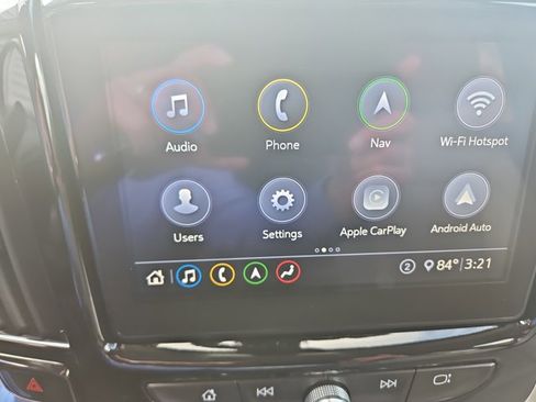 Used 2021 Chevrolet Traverse Premier image 14