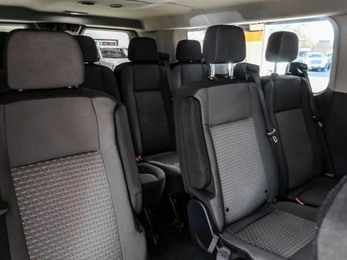 Used 2023 Ford Transit 350 XLT image 34