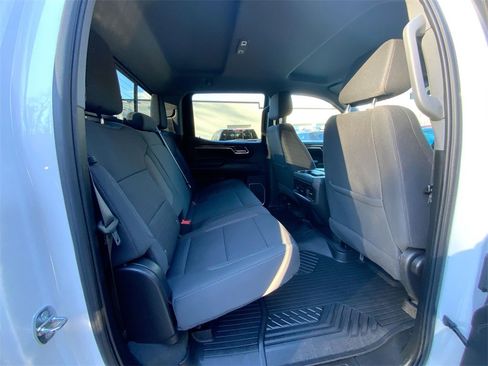 Certified 2022 Chevrolet Silverado 1500 LT Trail Boss w/ Convenience Package II image 25