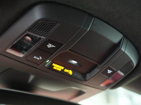 Certified 2025 Porsche 911 Carrera RWD image 38
