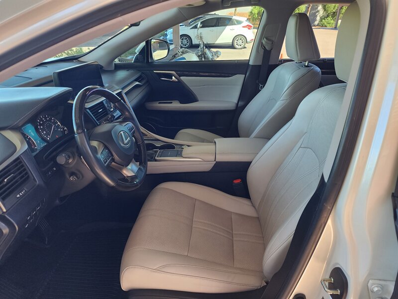 Used 2022 Lexus RX 350L Luxury w/ Accessory Package (Z1) AWD/4WD image 26
