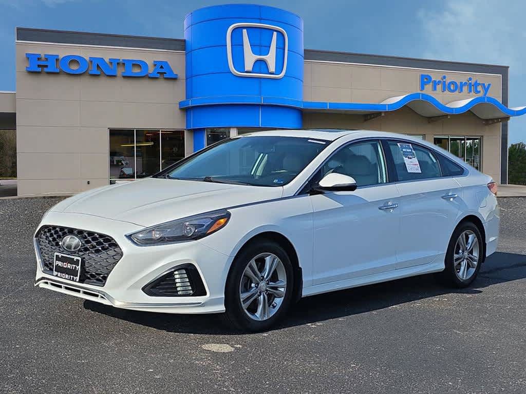 Used 2018 Hyundai Sonata Limited FWD image 1