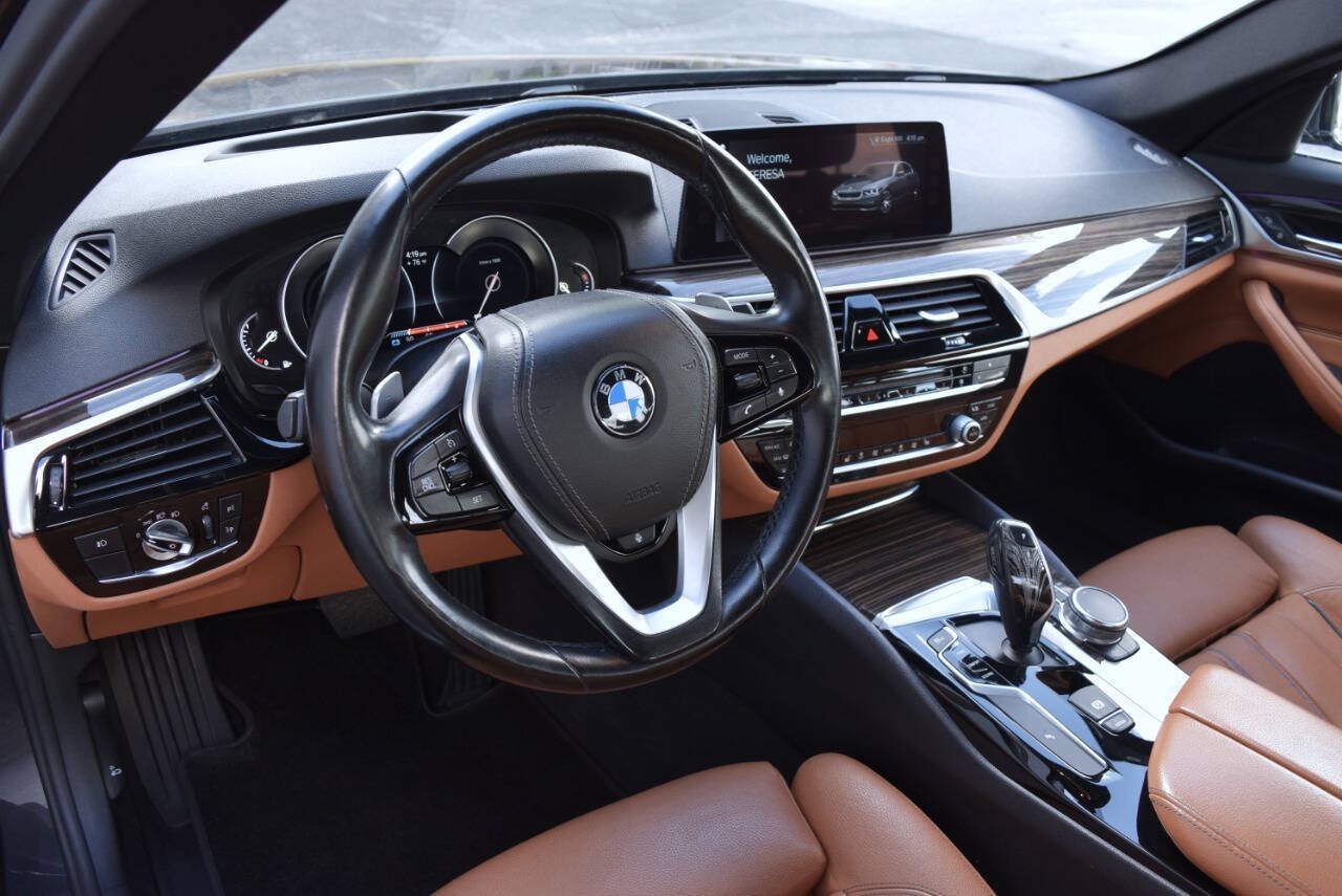 Used 2017 BMW 530i xDrive AWD/4WD image 21