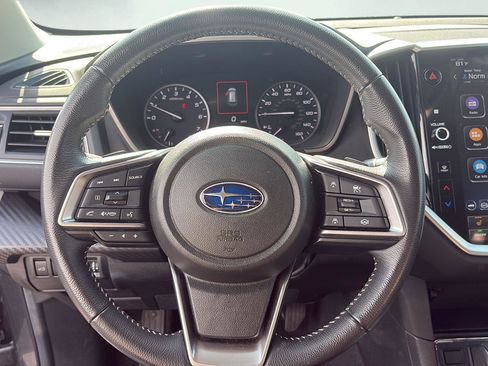 Used 2025 Subaru Ascent Premium AWD/4WD image 15