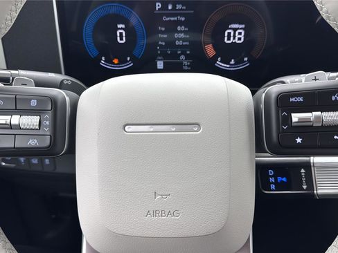 New 2026 Hyundai Santa Fe SE FWD image 25
