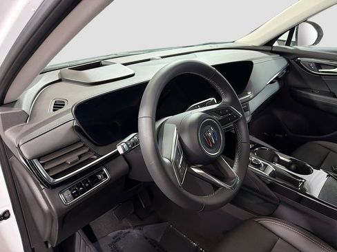 Used 2025 Buick Envision Preferred AWD/4WD image 12