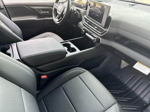 New 2024 Chevrolet Silverado EV W/T image 20