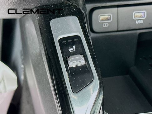 Used 2023 Kia Sorento SX AWD/4WD image 23