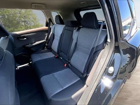 Certified 2023 Nissan Rogue SV FWD image 22