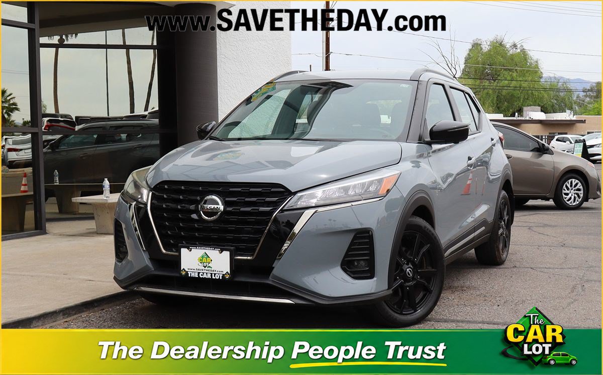 Used 2023 Nissan Kicks SR FWD image 1
