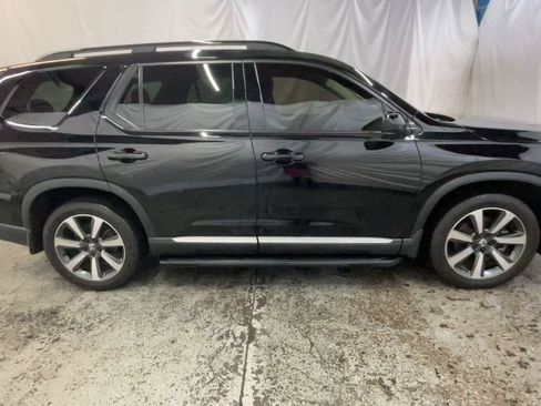 Used 2023 Honda Pilot Elite image 4