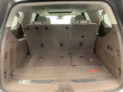 Used 2022 GMC Yukon XL Denali AWD/4WD image 23