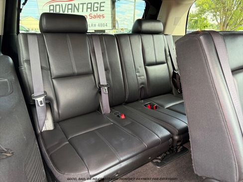 Used 2013 Chevrolet Tahoe LT w/ Luxury Package AWD/4WD image 17