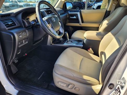 Used 2018 Toyota 4Runner SR5 image 10