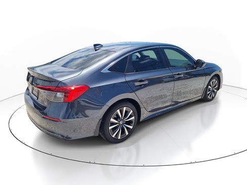 Used 2024 Honda Civic EX image 6