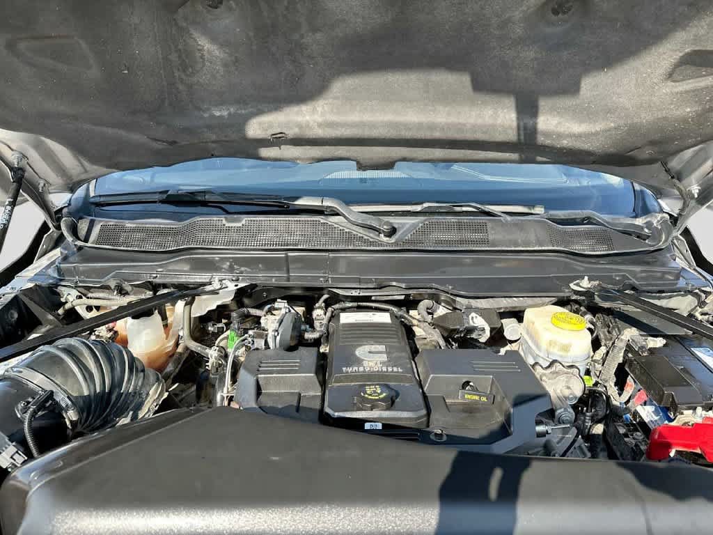 Used 2024 RAM 2500 Laramie AWD/4WD image 17