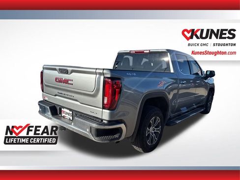 Used 2025 GMC Sierra 1500 SLT image 10