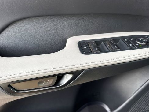 Used 2024 Lexus RX 350 w/ Convenience Package image 10