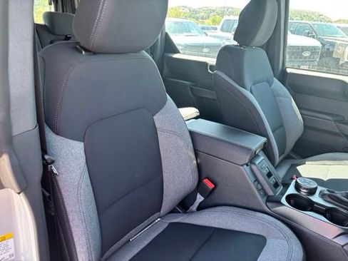 New 2026 Ford Bronco 4-Door AWD/4WD image 24