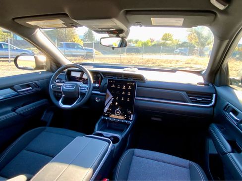 New 2026 GMC Terrain Elevation image 35