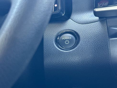 Used 2025 Toyota Camry LE image 20