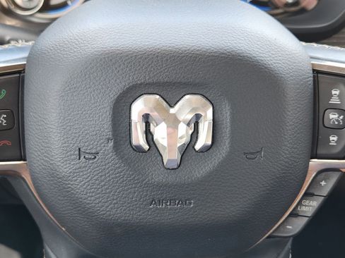 Used 2020 RAM 1500 Limited AWD/4WD image 39