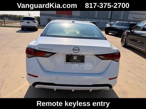 Used 2025 Nissan Sentra SV FWD image 3