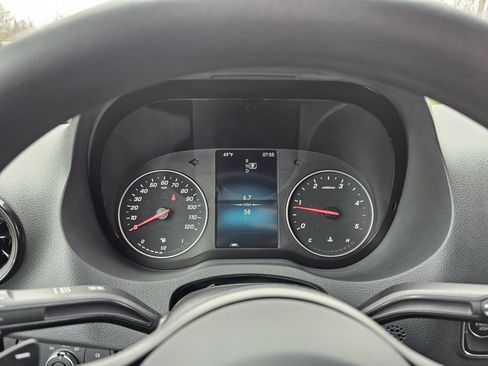 Used 2023 Mercedes-Benz Sprinter 4500 image 24